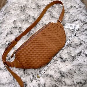 Their belt bag/ woven fanny pack - brown